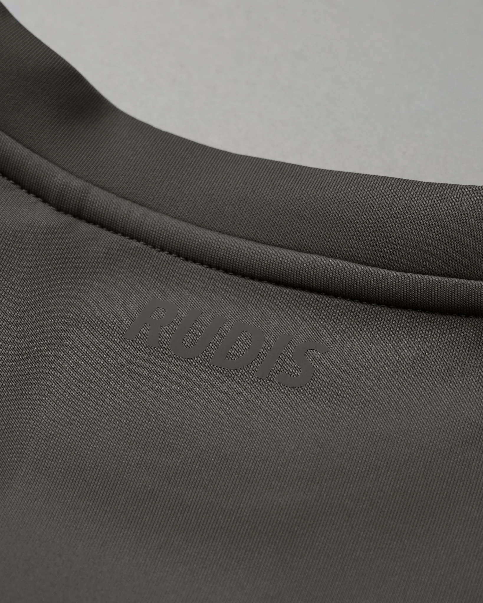 RUDIS Tonal COOL-FEEL Crewneck - Image 9