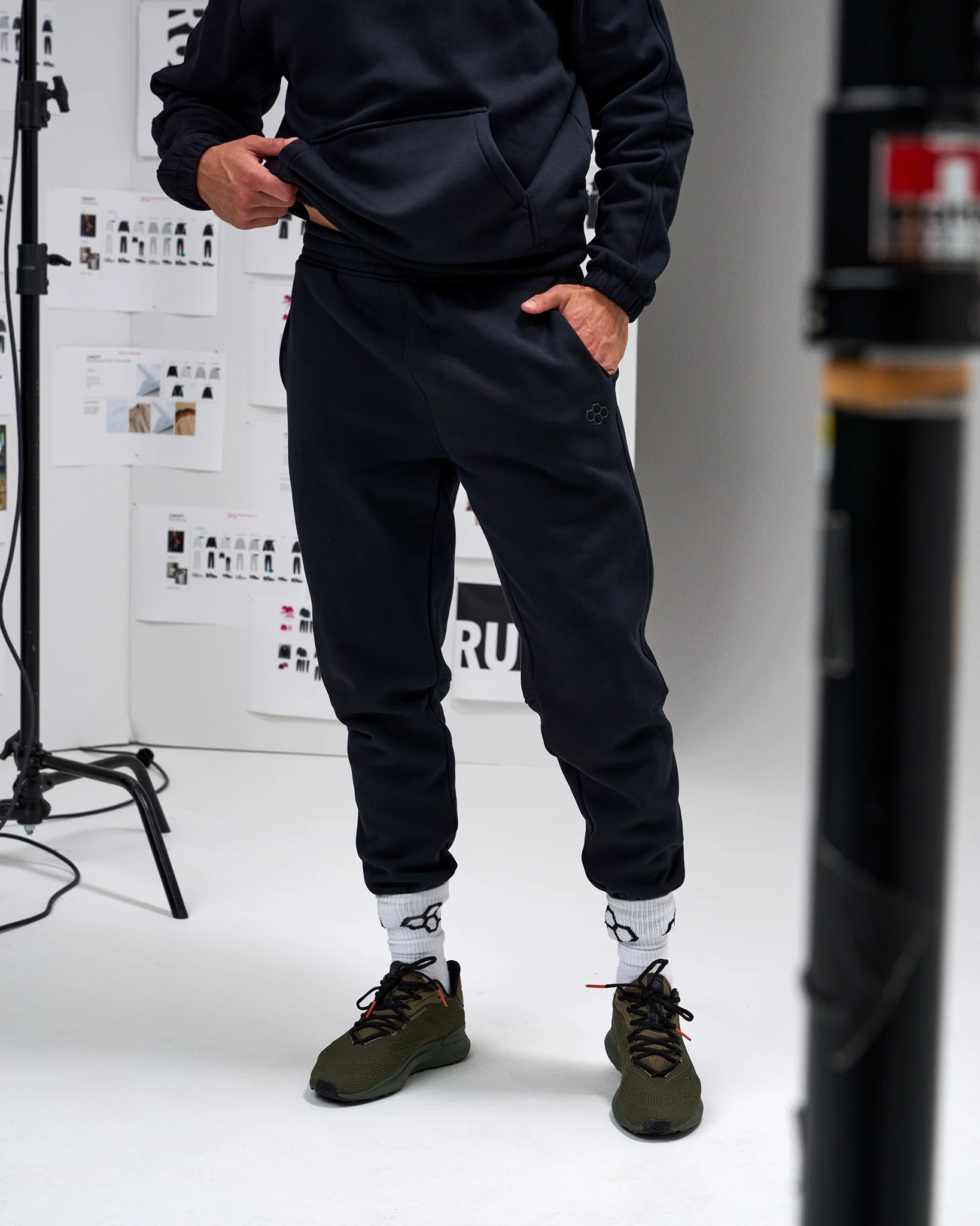 Tech Fleece Sweatpants - Image 2